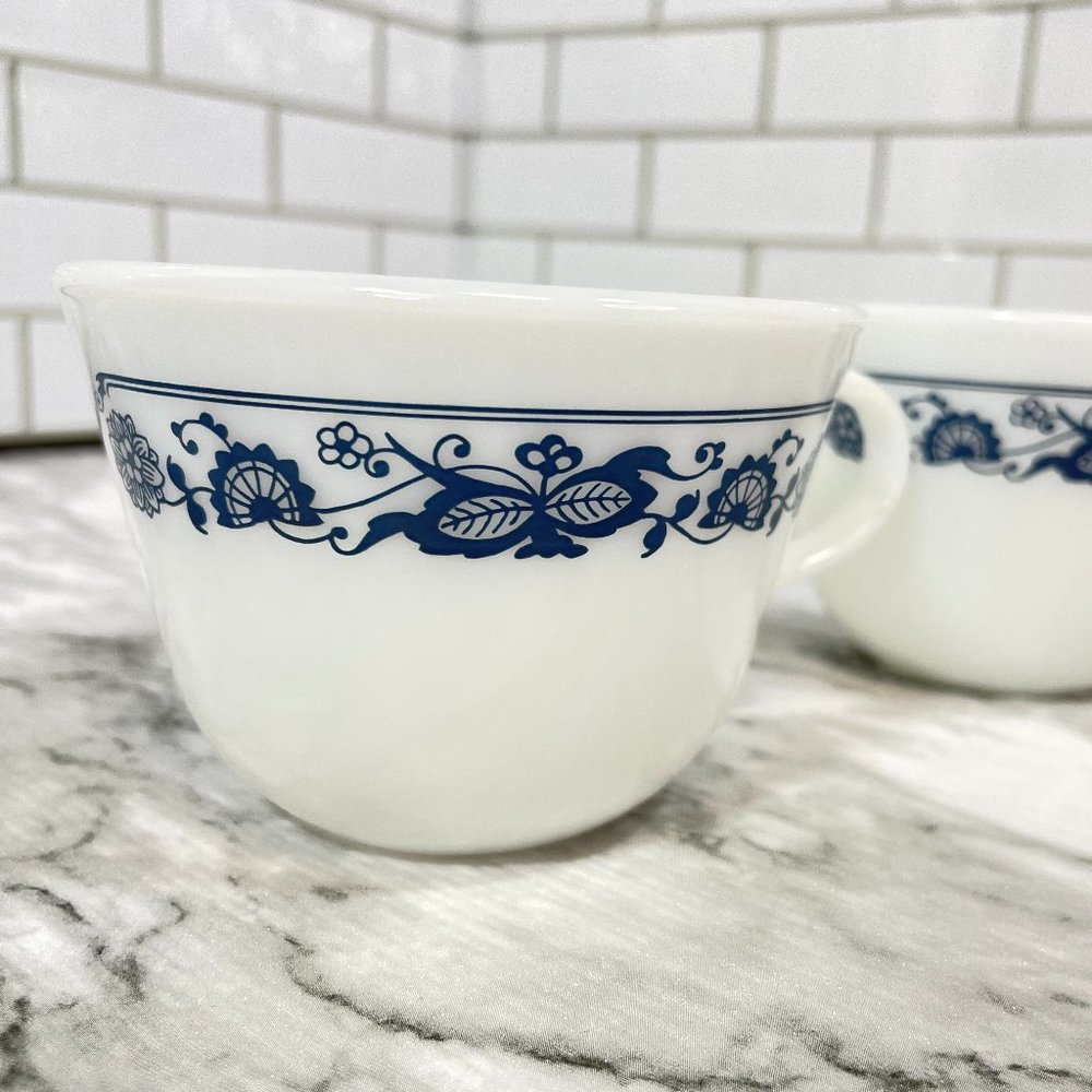 Pyrex Old Town Blue Flat Coffee Tea Cups